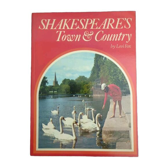 Shakespeare's Town & Country by Levi Fox 1980 Book - Picture 1 of 4